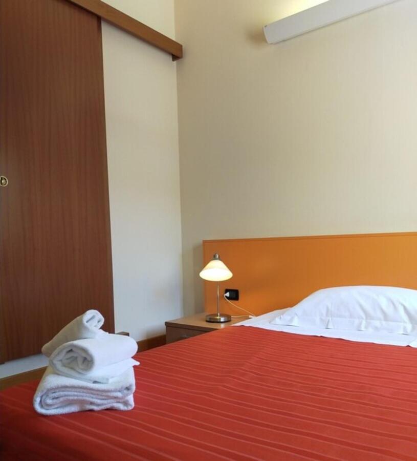 Accanto Al Centro B&B Prato  Exterior foto